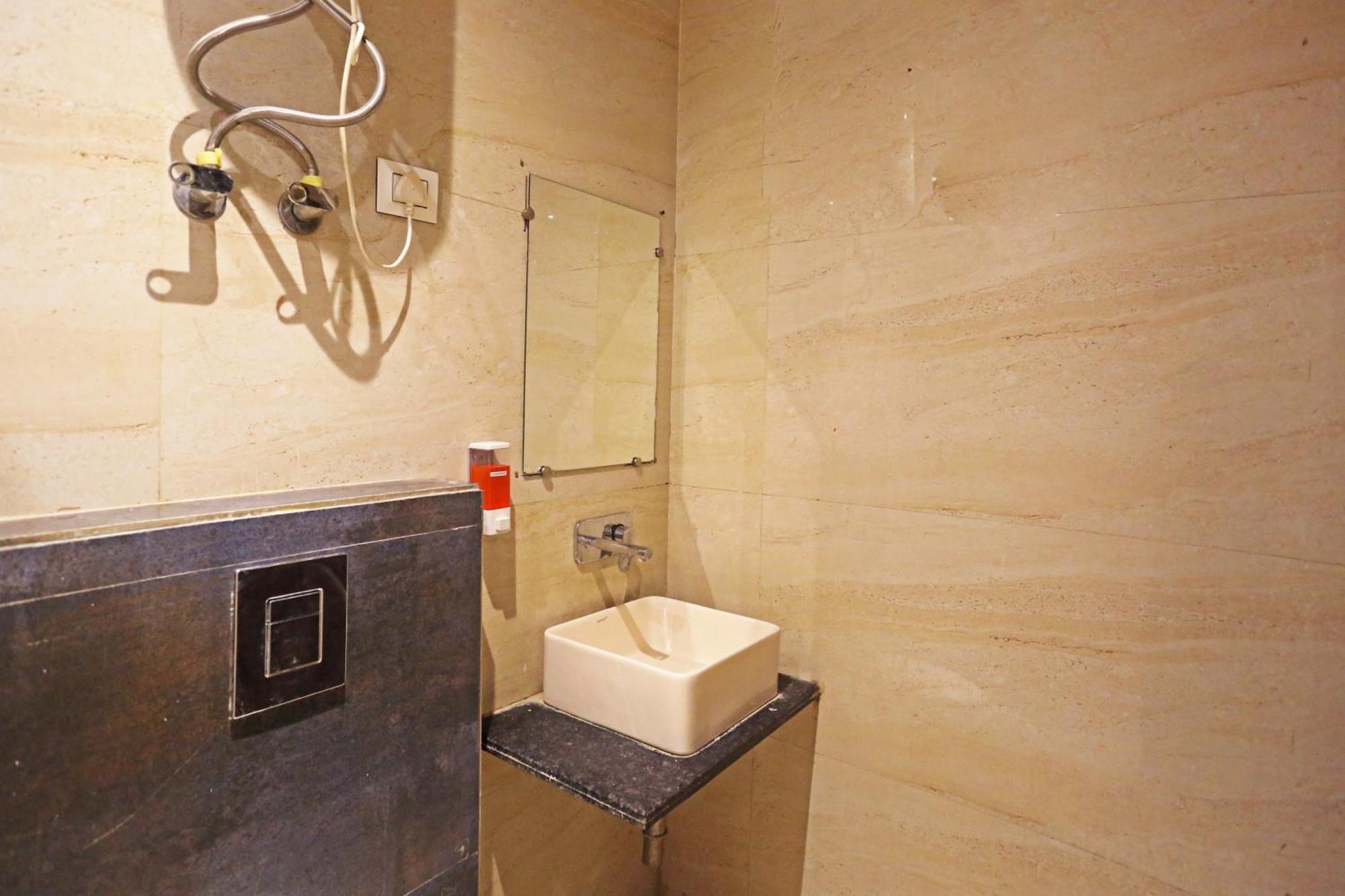 Hotel Iconic Near Delhi Igi International Airport Nowe Delhi Zewnętrze zdjęcie